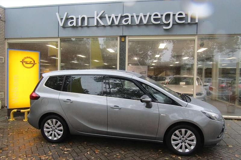 Grijs, metallic lak Occasion 2013 Opel Zafira Tourer Cosmo MPV | € 7.900 (Super prijs) - Afbeelding 1/4