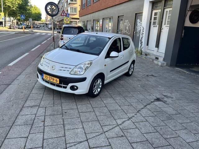 Wit Gebruikt 2013 Nissan Pixo Hatchback | € 2.950 (Eerlijke prijs) - Afbeelding 1/4