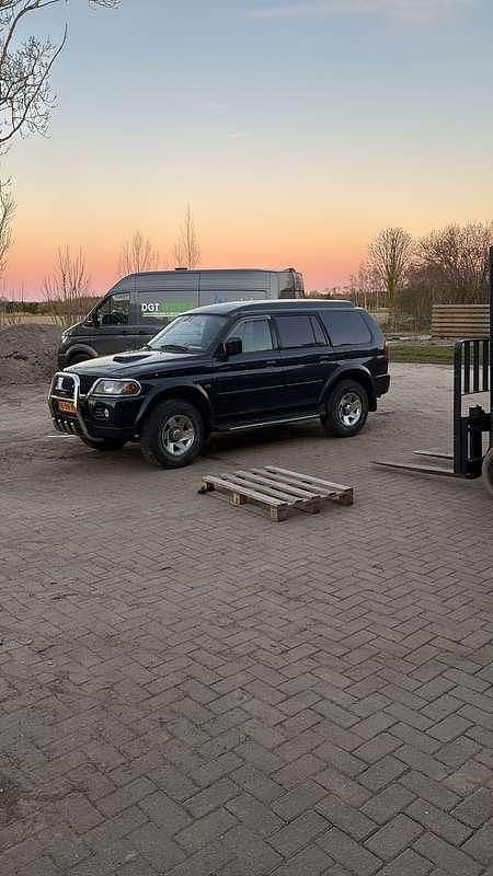 Gebruikt 2004 Mitsubishi Pajero SUV | € 4.350 (Eerlijke prijs) - Afbeelding 1/4