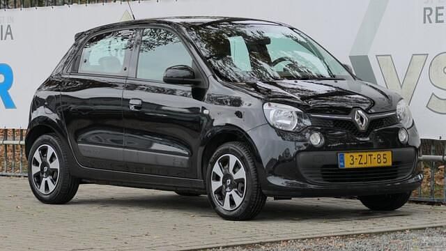 Zwart (metallic) Occasion 2015 Renault Twingo Expression Hatchback | € 7.900 (Iets duurder) - Afbeelding 1/4