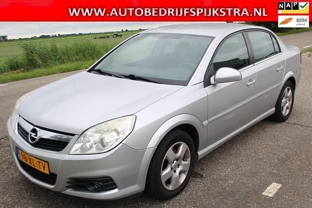 Grijs Gebruikt 2007 Opel Vectra Business Sedan | € 999 (Eerlijke prijs) - Afbeelding 1/4