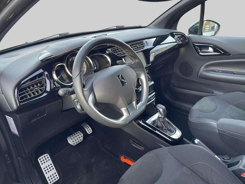 Occasion DS Automobiles DS3 Crossback Performance 111 PK (81 kW) 2019 Grijs SUV