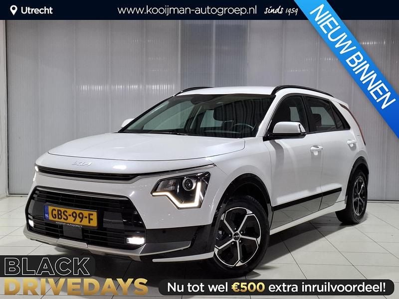Snow white pearl Gebruikt 2024 Kia Niro SUV | € 31.950 (Super prijs) - Afbeelding 1/4