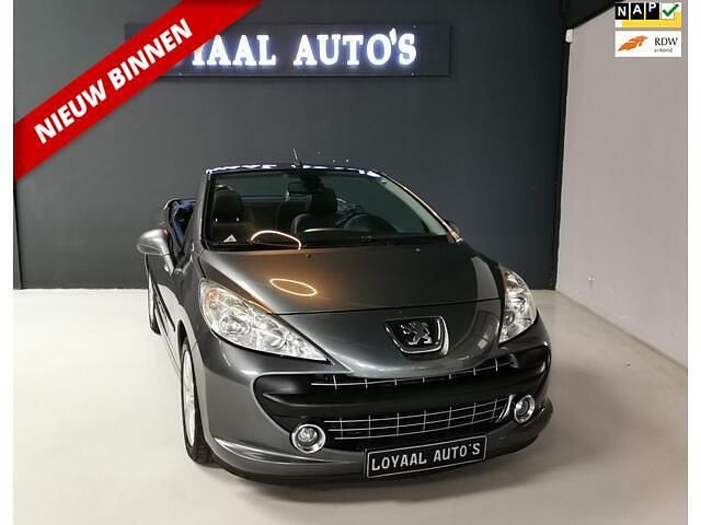 Grijs Gebruikt 2007 Peugeot 207 CC Cabriolet | € 4.500 (Eerlijke prijs) - Afbeelding 1/4