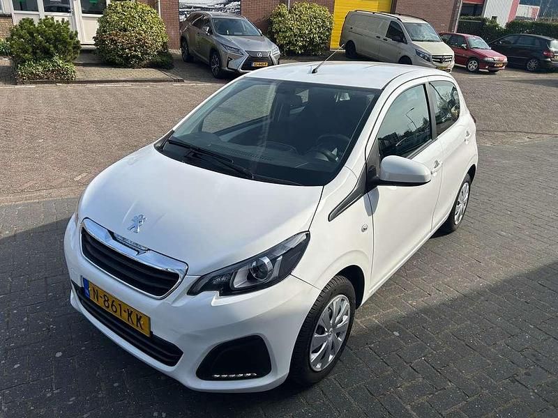 Wit Gebruikt 2021 Peugeot 108 Active Hatchback | € 9.750 (Eerlijke prijs) - Afbeelding 1/4