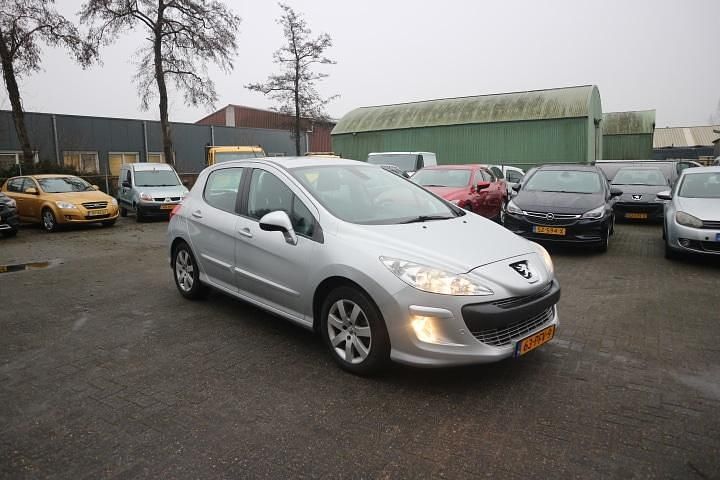 Occasion Peugeot 308 112 PK (82 kW) 2011 Grijs Hatchback