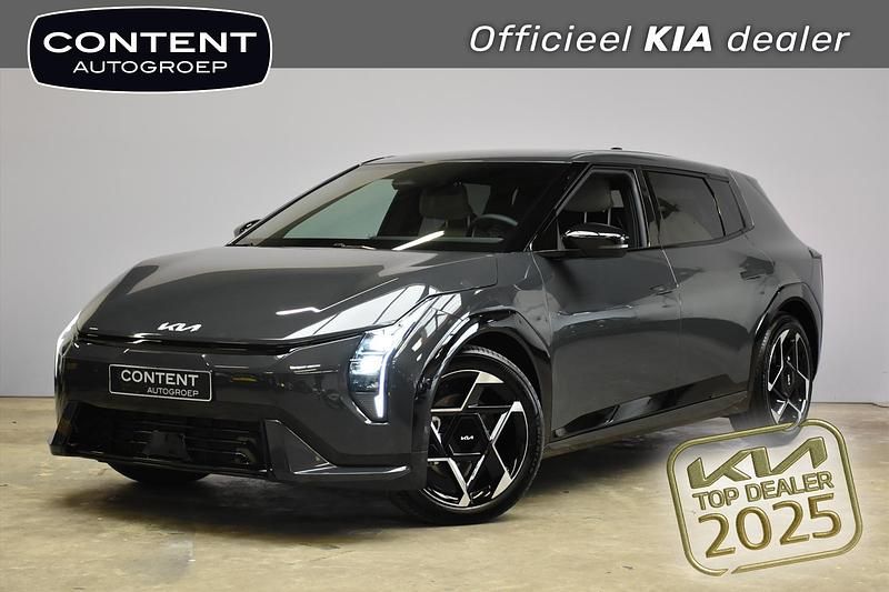 Zwart metallic Nieuw 2025 Kia EV4 GT-Line Hatchback | € 43.540 (Eerlijke prijs) - Afbeelding 1/4