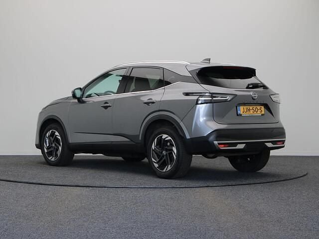Grijs Gebruikt 2025 Nissan Qashqai N-Connecta SUV | € 35.700 (Goede deal) - Afbeelding 1/3