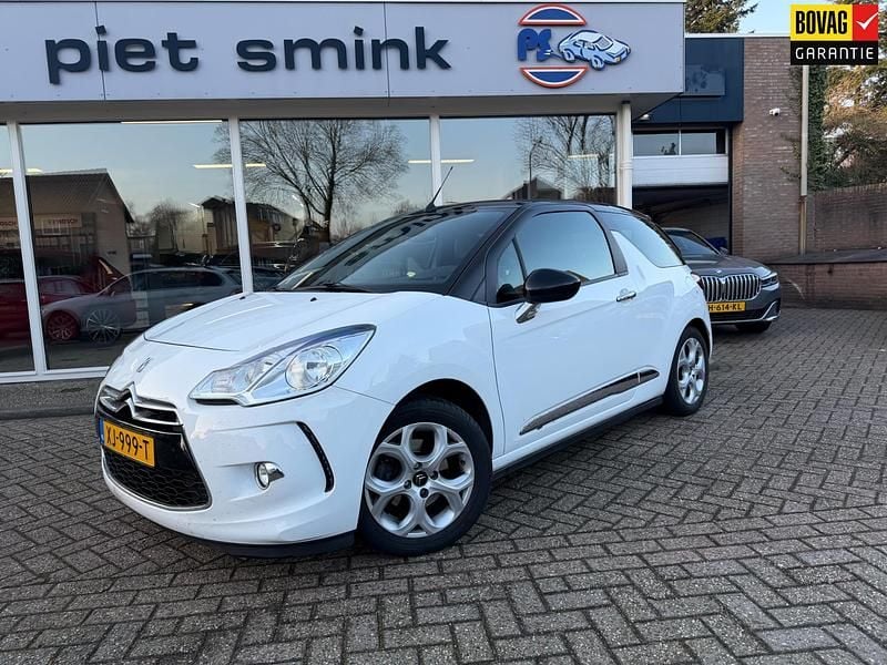 Wit Occasion 2019 Citroën DS3 Cabriolet Sport Chic Cabriolet | € 6.500 - Afbeelding 1/4