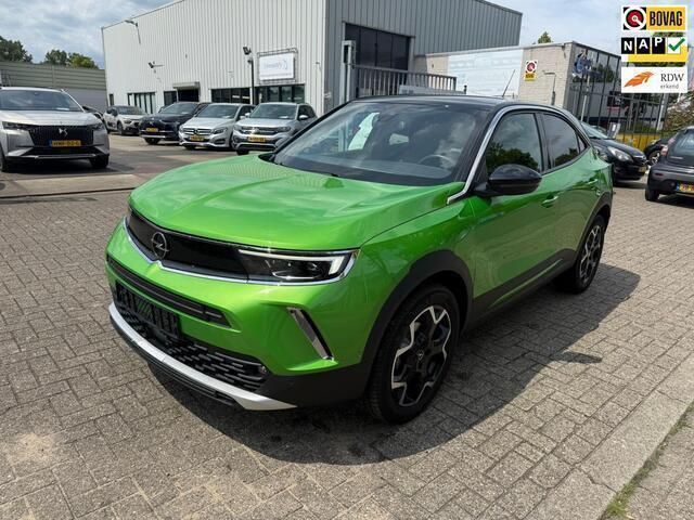Groen Gebruikt 2022 Opel Mokka Ultimate SUV | € 22.850 (Goede deal) - Afbeelding 1/4