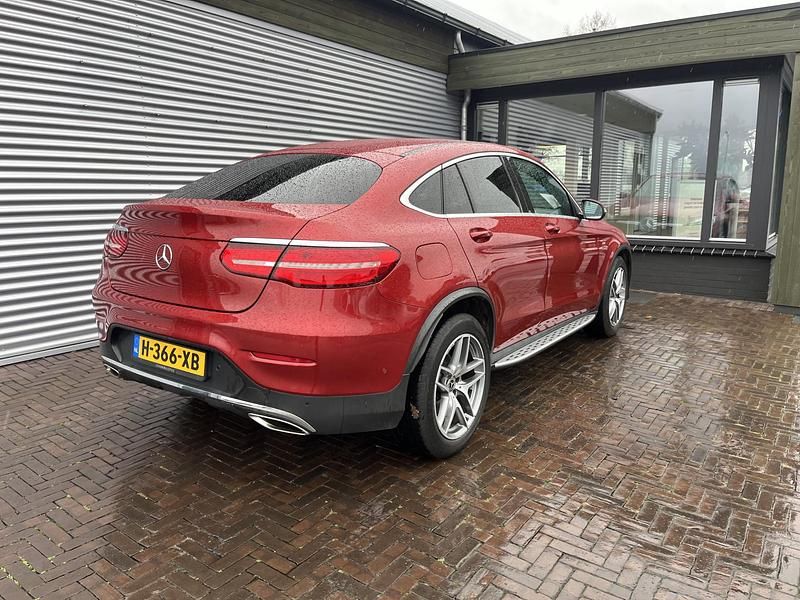 Occasion Mercedes GLC250 Business 211 PK (155 kW) 2020 Rood Coupé