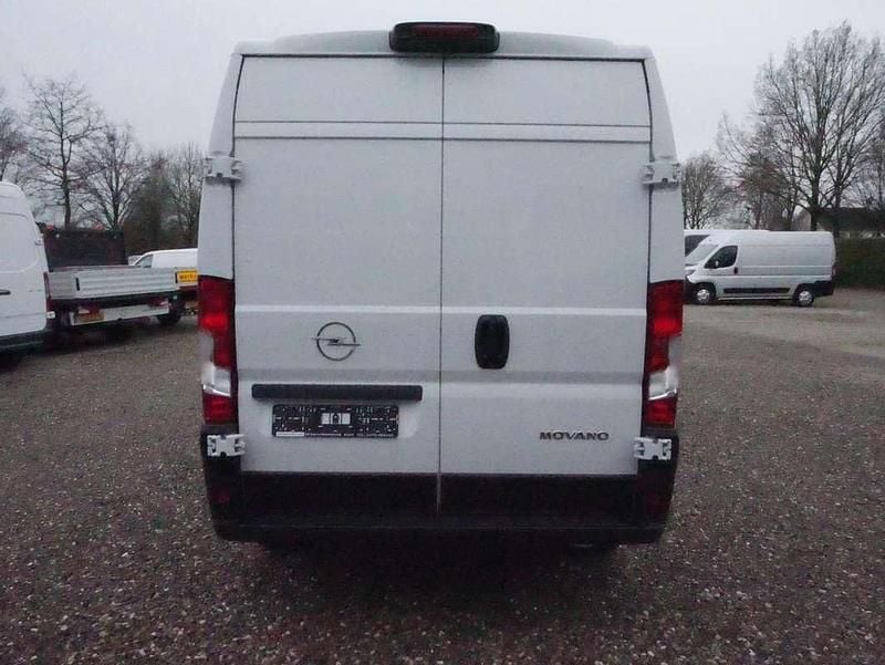 Occasion Opel Movano 140 PK (102 kW) 2024 Wit Van