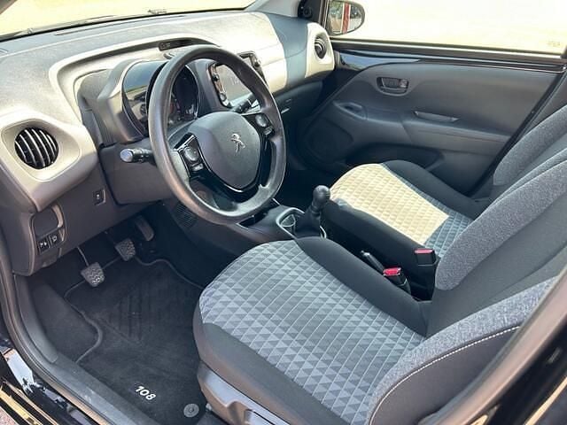 Occasion Peugeot 108 Active 72 PK (52 kW) 2021 Zwart Hatchback