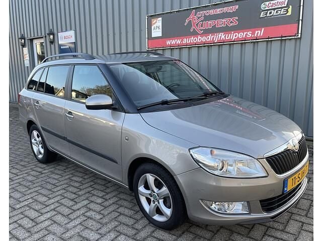 Occasion Skoda Fabia Tour 86 PK (63 kW) 2011 Beige Stationwagen