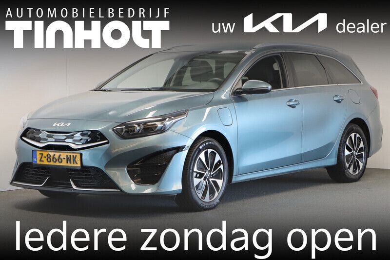 Grijs Gebruikt 2024 Kia Ceed Stationwagen | € 31.950 (Duur) - Afbeelding 1/4