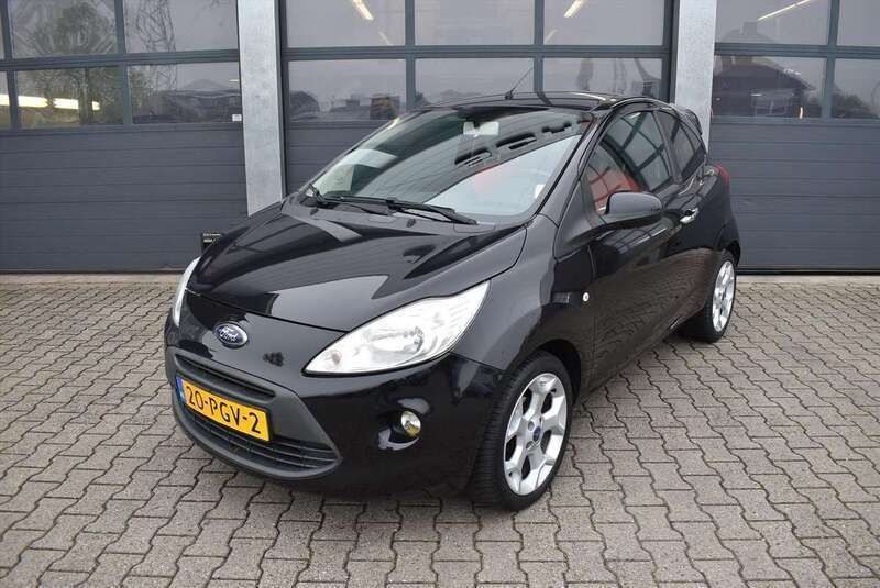 Zwart Gebruikt 2011 Ford Ka Titanium X Hatchback | € 6.435 (Duur) - Afbeelding 1/4