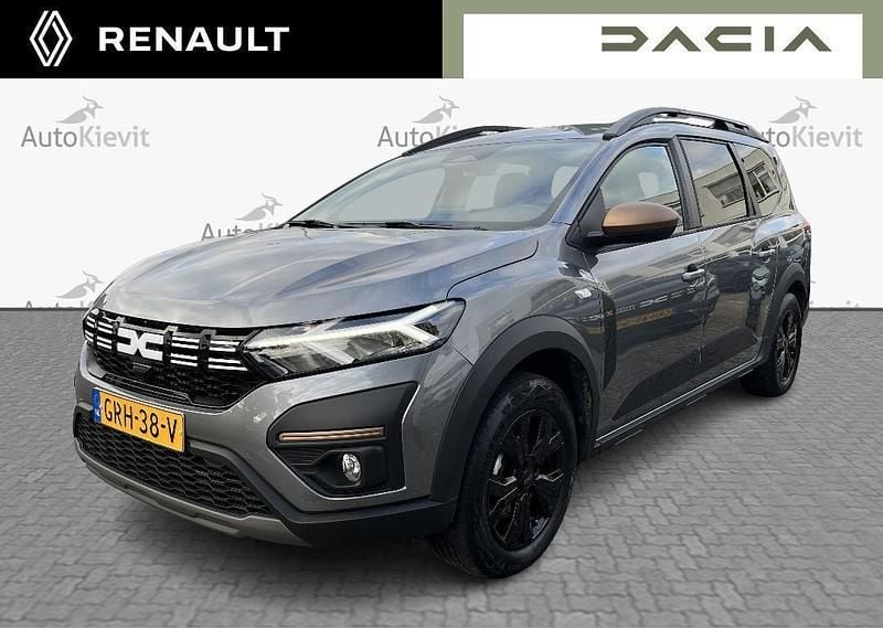 Grijs Gebruikt 2024 Dacia Jogger Extreme MPV | € 27.950 (Eerlijke prijs) - Afbeelding 1/3