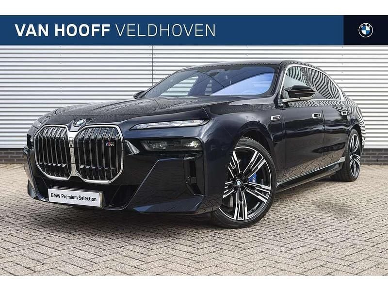 Zwart, metallic lak Gebruikt 2023 BMW 760 Executive Sedan | € 108.750 - Afbeelding 1/4