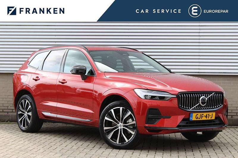 Oranje Gebruikt 2023 Volvo XC60 Plus SUV | € 50.000 - Afbeelding 1/4