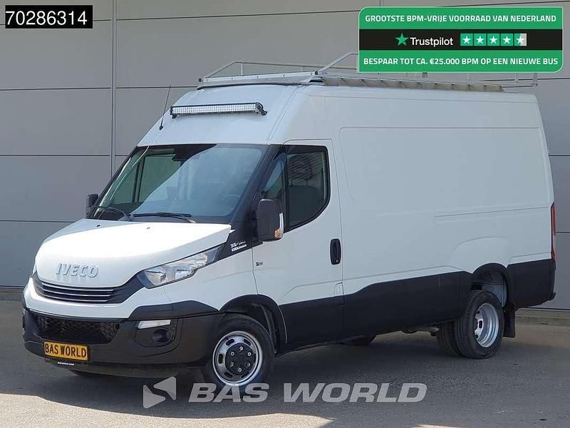 Wit Gebruikt 2019 Iveco Daily Van | € 17.900 (Goede deal) - Afbeelding 1/3