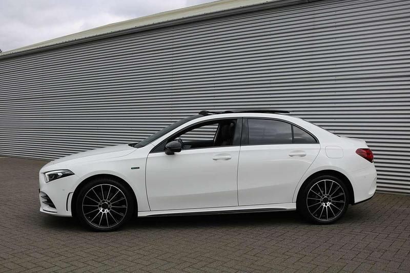 Occasion Mercedes A250 AMG 218 PK (160 kW) 2020 Wit Sedan