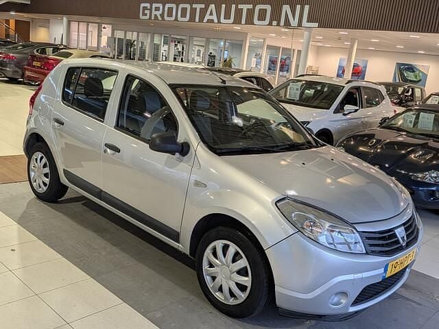 Occasion Dacia Sandero Ambiance 75 PK (55 kW) 2009 Grijs Hatchback