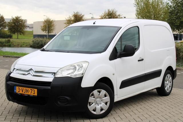 Wit Gebruikt 2010 Citroën Berlingo MPV | € 3.450 (Eerlijke prijs) - Afbeelding 1/4