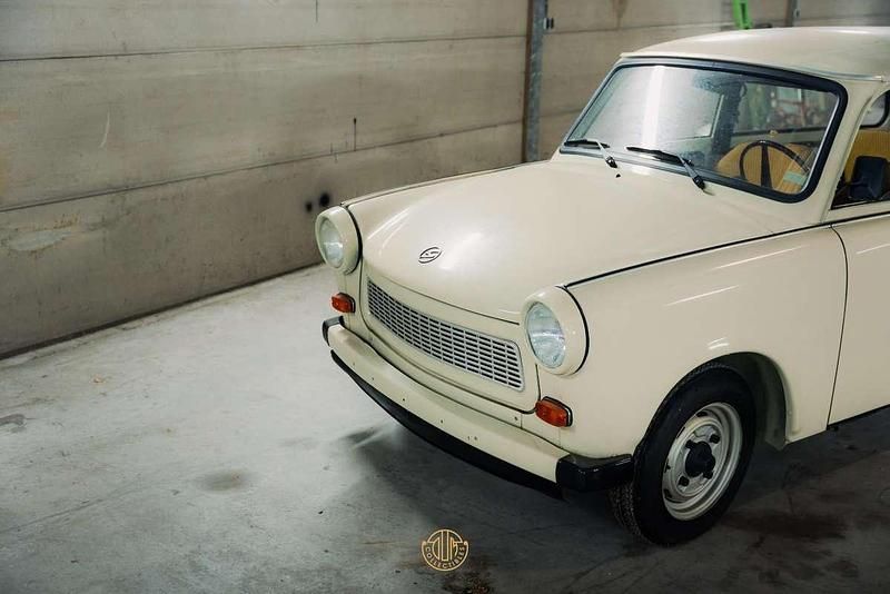 Occasion Trabant 601 26 PK (19 kW) 1969 Wit Stationwagen