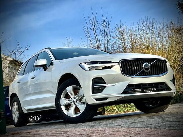 Wit Occasion 2022 Volvo XC60 Core SUV | € 43.500 (Eerlijke prijs) - Afbeelding 1/4