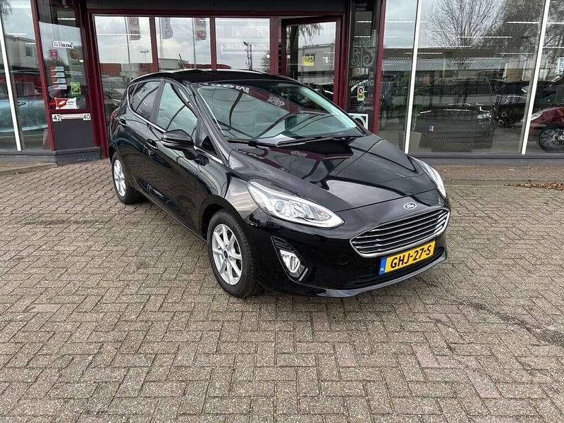 Zwart Gebruikt 2020 Ford Fiesta Titanium X Hatchback | € 13.750 (Eerlijke prijs) - Afbeelding 1/4