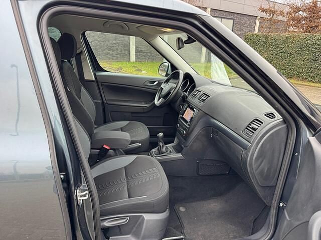 Occasion Skoda Yeti Outdoor Adventure 122 PK (89 kW) 2015 Grijs (metallic) SUV