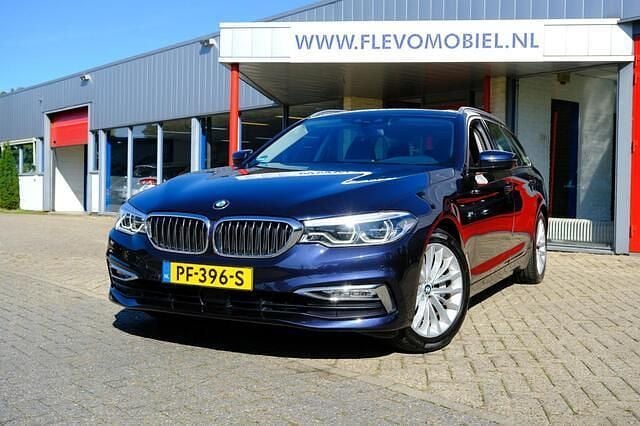 Blauw Gebruikt 2017 BMW 530 Executive Stationwagen | € 23.750 (Eerlijke prijs) - Afbeelding 1/4