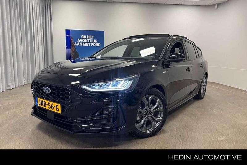 Zwart Gebruikt 2025 Ford Focus ST-Line X Stationwagen | € 31.945 (Duur) - Afbeelding 1/3