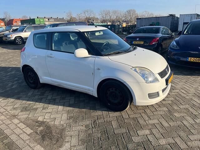 Occasion Suzuki Swift 92 PK (67 kW) 2009 Wit Hatchback