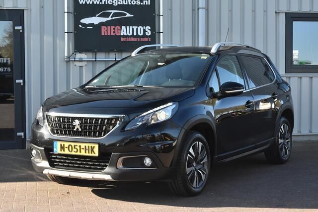 Zwart Gebruikt 2019 Peugeot 2008 GT-line SUV | € 13.950 (Eerlijke prijs) - Afbeelding 1/4
