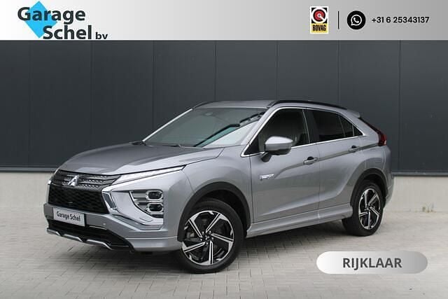 Grijs Gebruikt 2023 Mitsubishi Eclipse Cross Intense+ SUV | € 23.950 (Eerlijke prijs) - Afbeelding 1/4