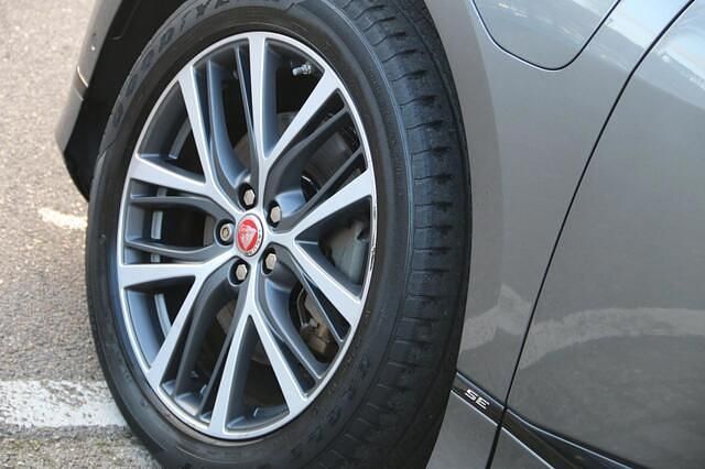 Occasion Jaguar I-Pace 294 kW (400 PK) 2018 Grijs (metallic) SUV