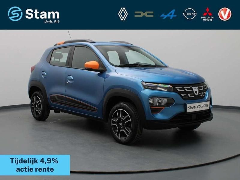 Occasion Dacia Spring Comfort Plus 33 kW (45 PK) 2023 Blauw (metallic) Hatchback