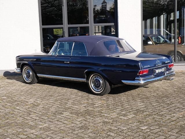 Occasion Mercedes S250 SE 150 PK (110 kW) 1966 Blauw Sedan