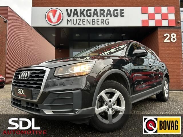 Zwart Gebruikt 2019 Audi Q2 Design SUV | € 19.945 (Goede deal) - Afbeelding 1/4