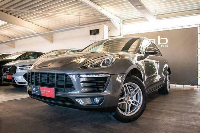 Grijs Gebruikt 2015 Porsche Macan Turbo SUV | € 42.990 - Afbeelding 1/4