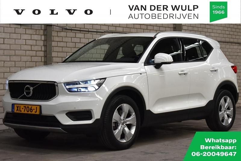 Wit Gebruikt 2019 Volvo XC40 Business Edition SUV | € 30.950 (Super prijs) - Afbeelding 1/4