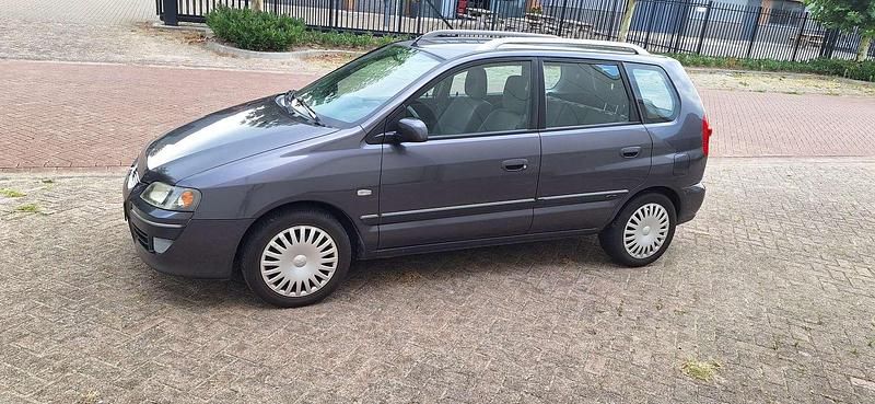 Grijs Gebruikt 2005 Mitsubishi Space Star Inform MPV | € 1.500 (Eerlijke prijs) - Afbeelding 1/4