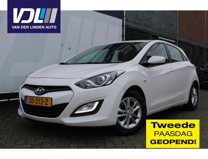 Wit Gebruikt 2017 Hyundai i30 Hatchback | € 9.850 (Super prijs) - Afbeelding 1/4
