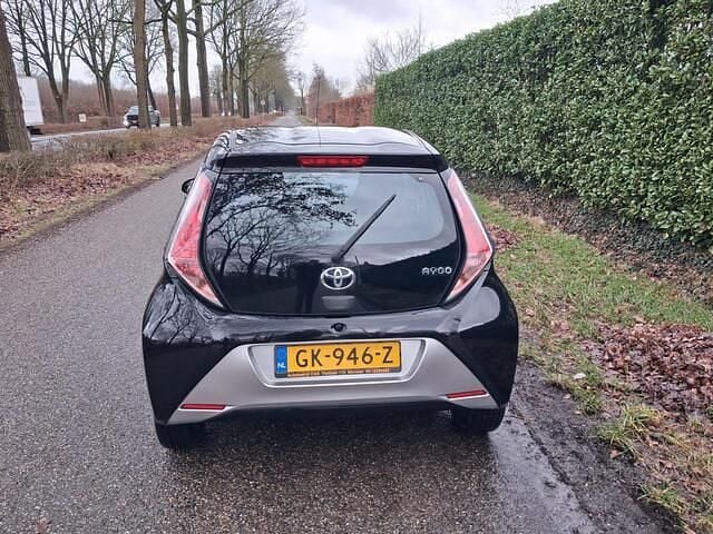 Occasion Toyota Aygo X-clusiv 69 PK (50 kW) 2015 Zwart Hatchback