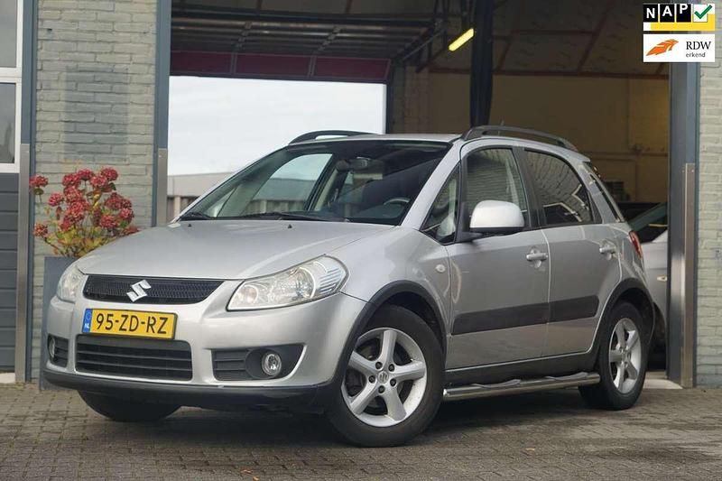 Grijs Gebruikt 2008 Suzuki SX4 MPV | € 2.950 (Goede deal) - Afbeelding 1/4