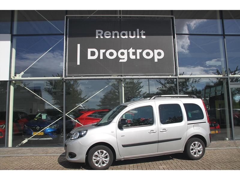 Gris highland (grijs metallic) Gebruikt 2017 Renault Kangoo LIMITED MPV | € 11.725 (Eerlijke prijs) - Afbeelding 1/4