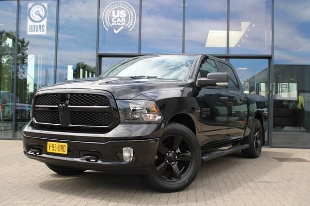Zwart Gebruikt 2024 Dodge Ram Pickup | € 44.950 - Afbeelding 1/4