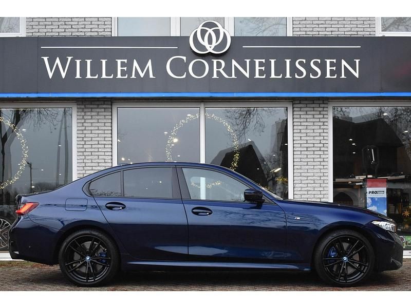 Occasion BMW 320 M Sport 204 PK (150 kW) 2024 Blauw Sedan