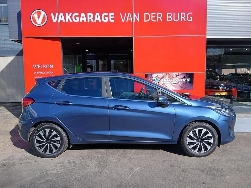 Occasion Ford Fiesta Titanium 125 PK (91 kW) 2023 Blauw Hatchback